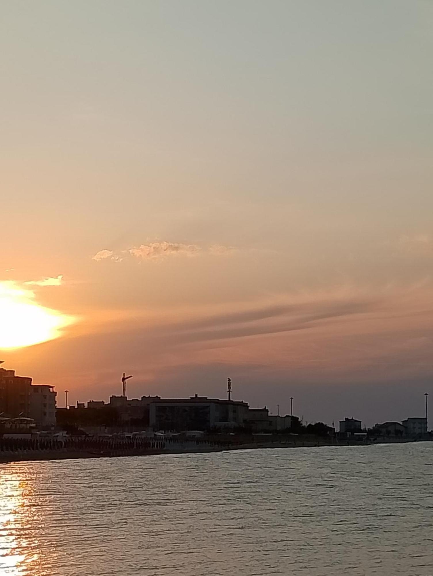 Appartamento Mameli بيزارو المظهر الخارجي الصورة